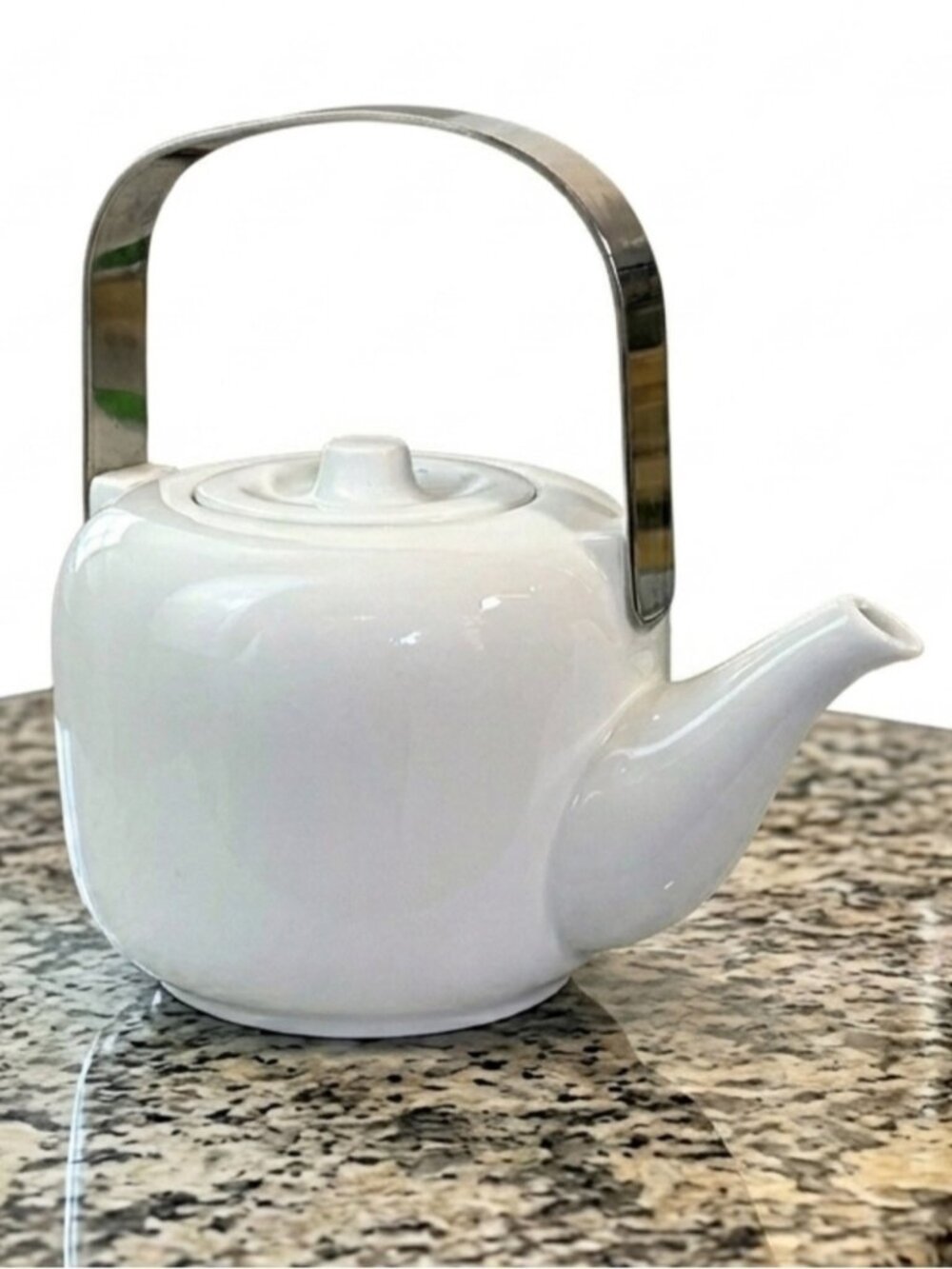 OmniWare Teapot Before Spout Strainer Fold Down Stainless Handle 32 OZ  White
